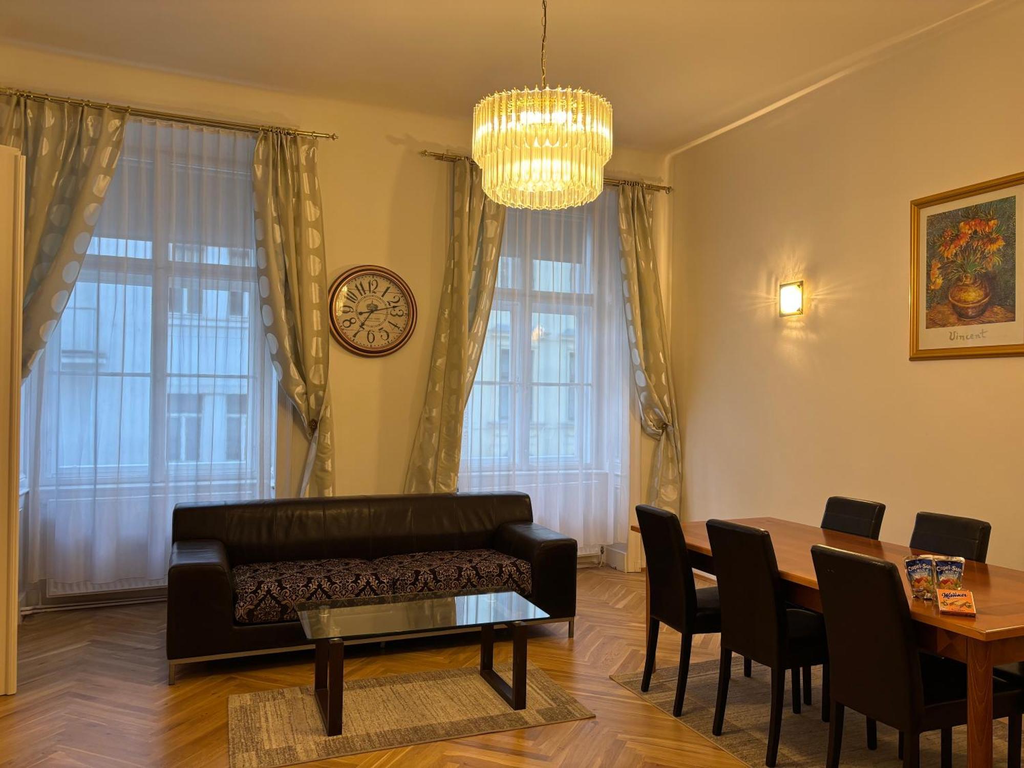 Carlton Suites Vienna Exterior photo